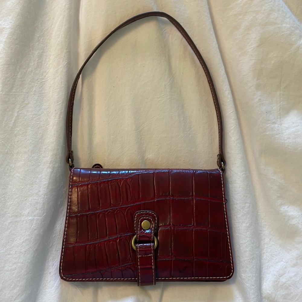 Nine West wallet purse 7.5”x5”